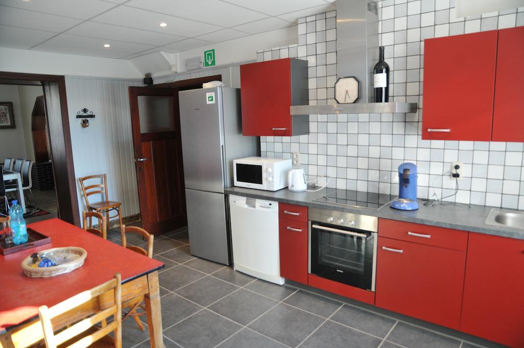 Gite Stone Lodge Bourcy Eksteriør bilde