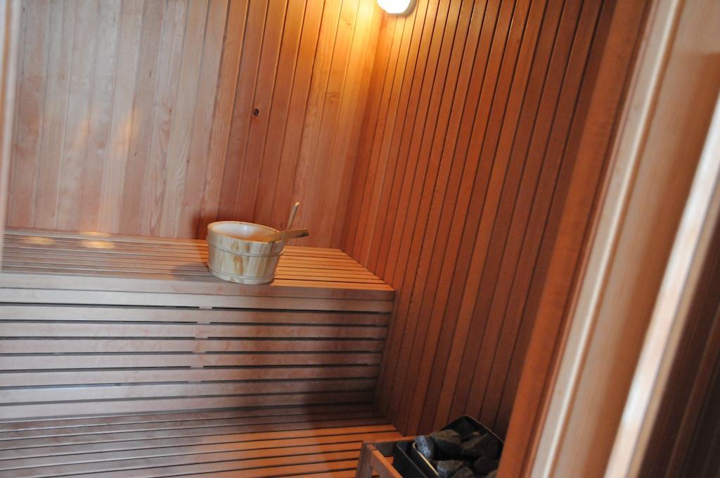 Gite Stone Lodge Bourcy Eksteriør bilde