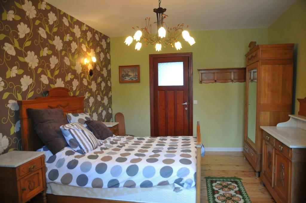 Gite Stone Lodge Bourcy Eksteriør bilde
